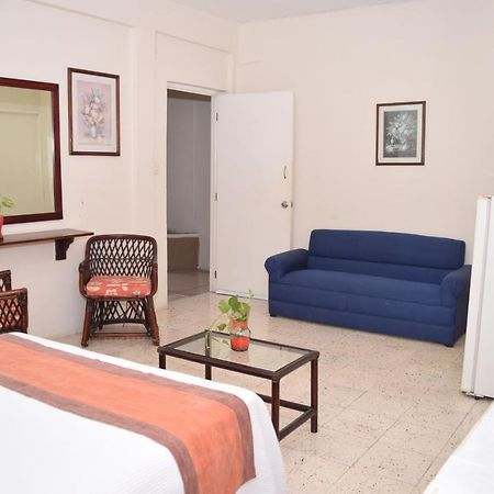 Hotel Suites Le Monde Cancún Extérieur photo