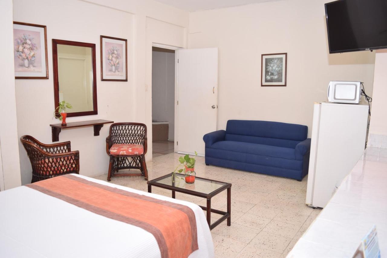Hotel Suites Le Monde Cancún Extérieur photo