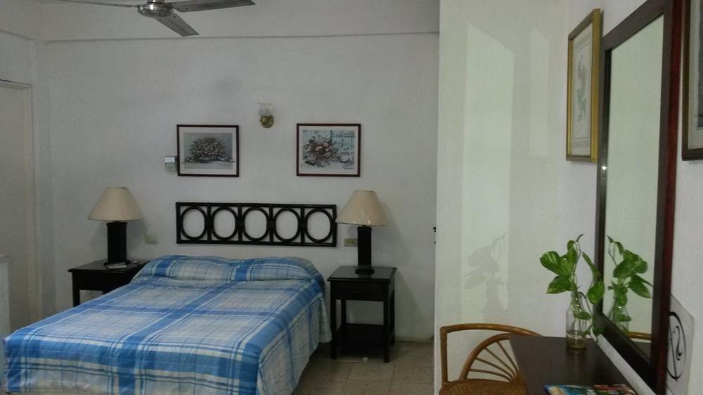 Hotel Suites Le Monde Cancún Extérieur photo