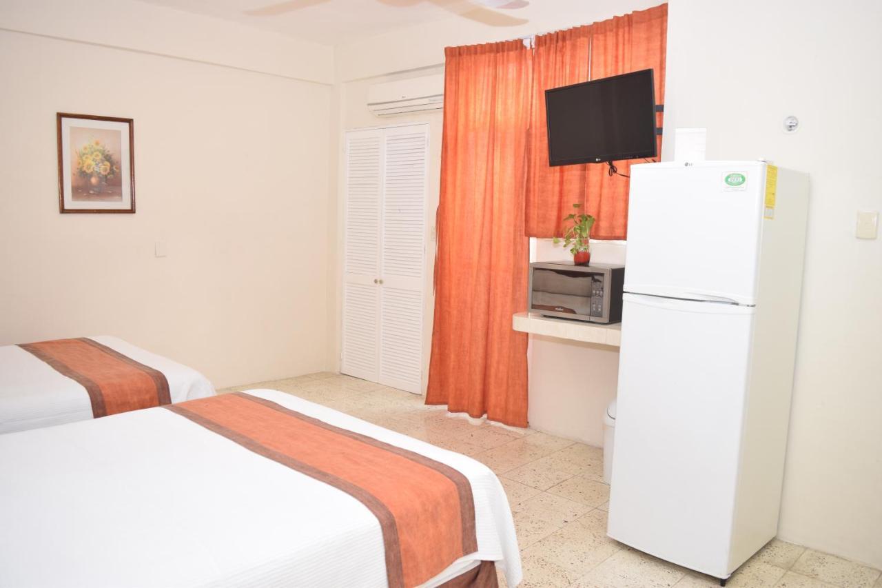 Hotel Suites Le Monde Cancún Extérieur photo