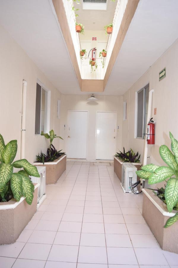Hotel Suites Le Monde Cancún Extérieur photo