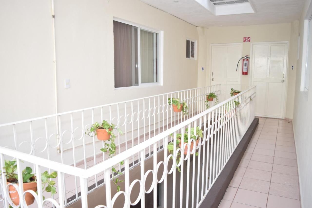 Hotel Suites Le Monde Cancún Extérieur photo