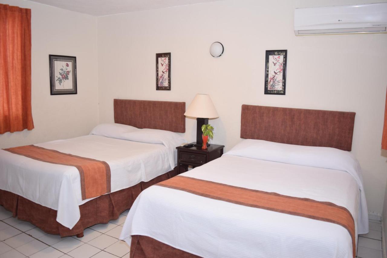 Hotel Suites Le Monde Cancún Extérieur photo