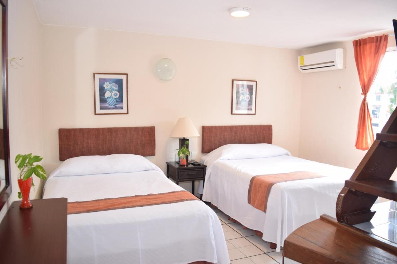 Hotel Suites Le Monde Cancún Extérieur photo
