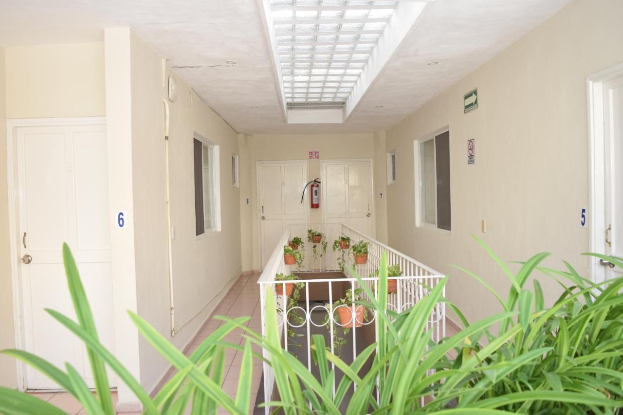 Hotel Suites Le Monde Cancún Extérieur photo